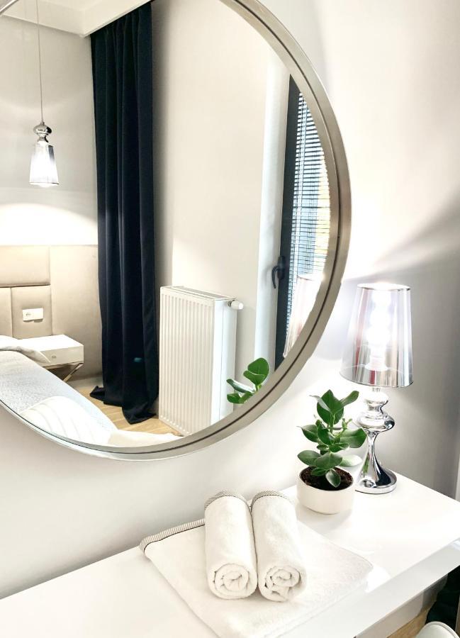 Zlota Luxury Apartments Varşova Dış mekan fotoğraf