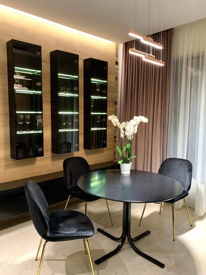 Zlota Luxury Apartments Varşova Dış mekan fotoğraf
